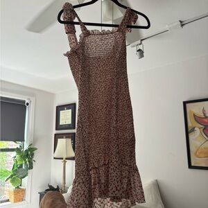 Ruched rose patterned midi dress